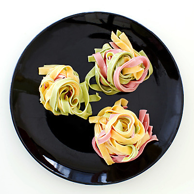 포토 JPG 해외이미지 라이프스타일 접시 음식 백그라운드 패턴 다이어트 토마토 채소 재료 건조 파스타 나선형 건강 스파게티 3 요리 사람없음 가로 빨간색 노란색 식당 사진촬영 식사 저녁식사 이탈리아 흰색 고명 체리 맛 밀 배열 먹기 국수 상쾌 올리브 질감 날것 칼로리 점심식사 고립 마카로니 삼색 생식 채식주의자 탄수화물 평야 카피스페이스 비건 해외202004 해외포토 식기 열매 감정 유럽 컬러 컨셉 무늬 과일 모션 자연 곡류 서양음식 생활 상점 촬영 공백 면류 채식 파스타면 파일형식 이미지허브