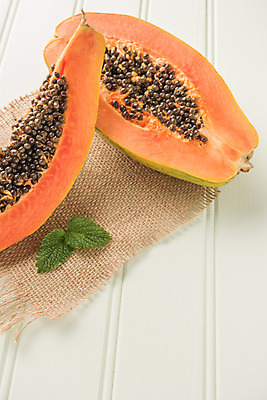 포토 JPG 해외이미지 계절 음식 조각 백그라운드 농업 다이어트 채소 오렌지 과일 재료 태국 자연 탁자 디저트 건강 씨앗 사람없음 목재 빨간색 주방 수확 식탁보 시골 신선 달콤 맛 자르기 먹기 유기농 질감 복고 날것 숙성 이국적 채식주의자 파파야 해외202004 해외포토 나무 식물 웰빙 산업 아시아 컬러 가구 컨셉 모션 열대과일 생태계 채식 파일형식 이미지허브