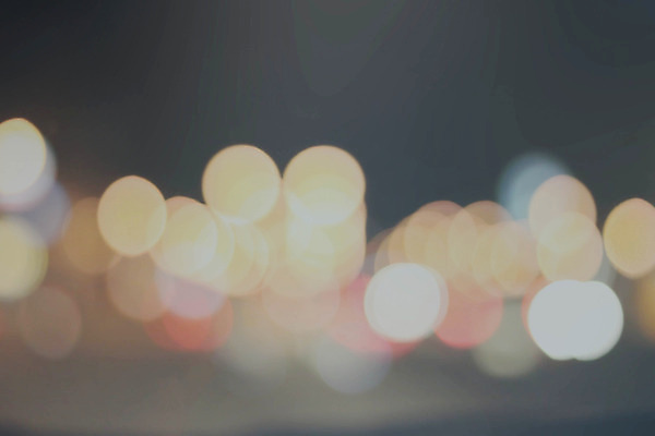 포토 JPG 해외이미지 디자인 백그라운드 추상 사람없음 야외 장식 파란색 반짝임 노란색 기쁨 원형 화려 우아함 보케 빛망울 광 블러 특별함 필터 효과 해외202004 해외포토 도형 감정 컬러 컨셉 무늬 모션 빛 파일형식 이미지허브