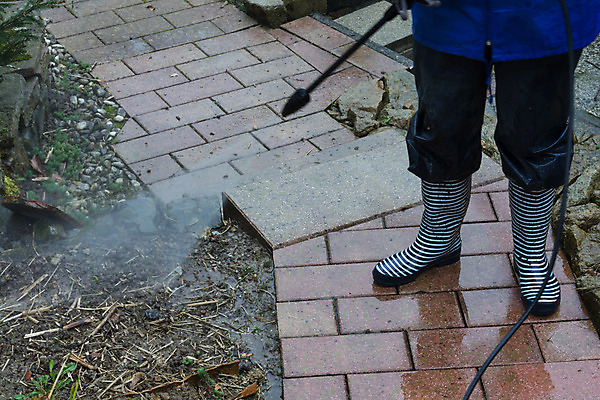 포토 JPG 해외이미지 직업 산업 비즈니스 가정 주택 이끼 사람없음 건물 목재 물 정원 장비 젖음 바위 공구 업무 보행로 수리 씻기 먼지 분무기 제트기 세탁기 청소부 노즐 압력 업그레이드 재주꾼 조작 콘크리트 해외202004 해외포토 자연요소 나무 건축물 길 재료 비행기 청결 가전제품 돌_바위 도구 작업 파일형식 이미지허브