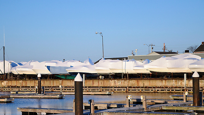 포토 JPG 해외이미지 바다 요트 교통시설 사람없음 물 보트 함선 수납 네비게이션 유지 해외202004 해외포토 자연요소 교통 배_교통 시설 파일형식 이미지허브