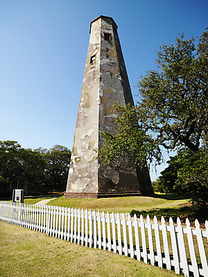 포토 JPG 해외이미지 외관 여행 건축양식 등대 풍경 사람없음 야외 건물 세로 울타리 사진촬영 미국 역사 해외202004 해외포토 건축물 건축 북아메리카 담장 촬영 파일형식 이미지허브