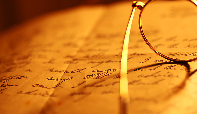 포토 JPG 해외이미지 교육 종이 텍스트 미술 사람없음 책 갈색 노란색 우주 다이어리 성경 어둠 공백 수확 골동품 덮개 흰색 얼룩 오픈 거친 역사 도서관 읽기 오브젝트 질감 문서 복고 문학 페이지 고립 그런지 빅토리아 옛날 원고 중고 해외202004 해외포토 컬러 농업 종교용품 모션 문화예술 사무용품 뚜껑 파일형식 이미지허브