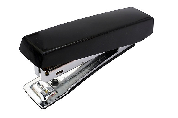 포토 JPG 해외이미지 식물 학교 문구용품 사람없음 일상 사무실 상점 금속 검은색 장비 공구 가르침 그룹 플라스틱 스테이플러 묶기 철 책상 문서 잠금 편리함 잠금해제 철강 공급 해외202004 해외포토 교육 컬러 가구 컨셉 비즈니스 모션 재질 라이프 사무용품 도구 오브젝트 보안 파일형식 이미지허브