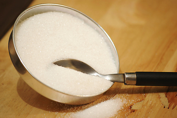 포토 JPG 해외이미지 식기 돈 비즈니스 재료 지팡이 요리 사람없음 주방 숟가락 달콤 설탕 굽기 무역 준비 유기농 이익 공평 해외202004 해외포토 웰빙 산업 수저 재산 맛 구이 파일형식 이미지허브