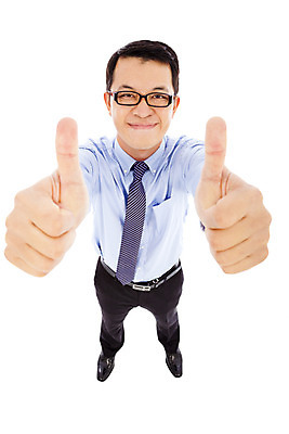 포토 JPG 해외이미지 모델 라이프스타일 옷 남자 행복 포즈 백그라운드 비즈니스 성공 한명 서기 미소 들기 사람 동양인 소년 성인 유행 외침 기쁨 엄지손가락 표현 비즈니스맨 흥분 긍정 펑키 몸통 내추럴 고립 비명 스타일 해외202004 해외포토 1 감정 어린이 컨셉 손가락 모션 표정 인종 생활 신체부위 소리 직장인 파일형식 이미지허브