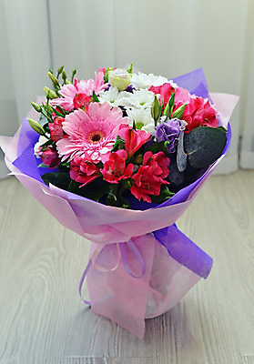 포토 JPG 해외이미지 전통 커플 꽃 행복 분홍색 꽃다발 결혼 잎 결혼식 국화 사랑 이벤트 사람없음 내부 장식 방 벚꽃 흰색 축하 다발 기회 데이지 약혼 접수 통일 히아신스 해외202004 해외포토 식물 감정 컬러 컨셉 관계 약속 파일형식 이미지허브