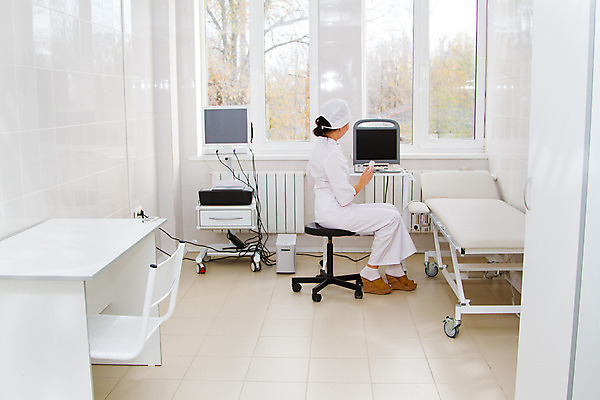 포토 JPG 해외이미지 건강 병원 사람없음 컴퓨터 약 모니터 기계 장비 의사 기구 공구 실험실 스캐너 해외202004 해외포토 의학 실험 전자제품 의료진 도구 파일형식 이미지허브