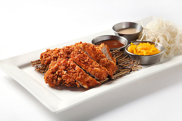 포토 JPG 스튜디오촬영 접시 음식 실내 사람없음 소스 오브젝트 단무지 로스까스 일본음식 국내포토 식기 내부 양념 커틀릿 파일형식