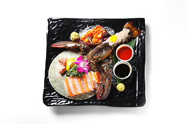 포토 JPG 스튜디오촬영 접시 음식 실내 사람없음 하이앵글 생선회 소스 고추냉이 오브젝트 간장 종지 랍스터사시미 모듬 모듬회 연어회 초고추장 일본음식 국내포토 그릇 식기 뷰포인트 내부 회 양념 연어 파일형식