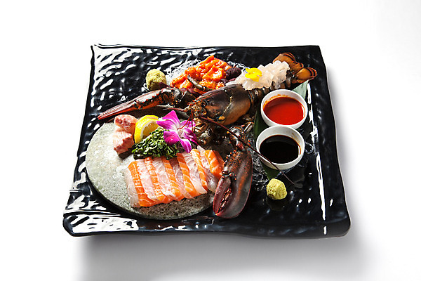 포토 JPG 스튜디오촬영 접시 음식 실내 사람없음 생선회 소스 고추냉이 오브젝트 간장 종지 랍스터사시미 모듬 모듬회 연어회 초고추장 일본음식 국내포토 그릇 식기 내부 회 양념 연어 파일형식