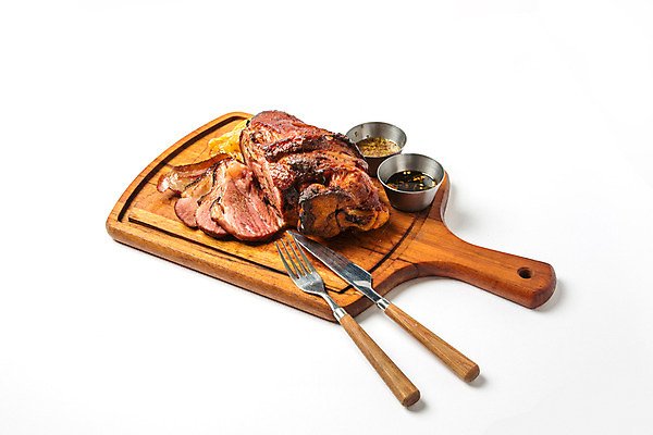 포토 JPG 스튜디오촬영 음식 포크 도마 서양음식 실내 사람없음 소스 나이프 오브젝트 슈바이네학센 국내포토 식기 주방용품 내부 양념 칼 파일형식