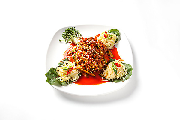 포토 JPG 스튜디오촬영 접시 한식 음식 실내 사람없음 골뱅이 오브젝트 무순 골뱅이소면 소면 국내포토 식기 어패류 내부 면류 새싹채소 파일형식