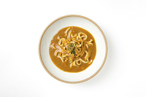 포토 JPG 스튜디오촬영 그릇 실내 사람없음 하이앵글 오브젝트 우동 카레 일본음식 카레우동 국내포토 식기 음식 뷰포인트 내부 면류 파일형식