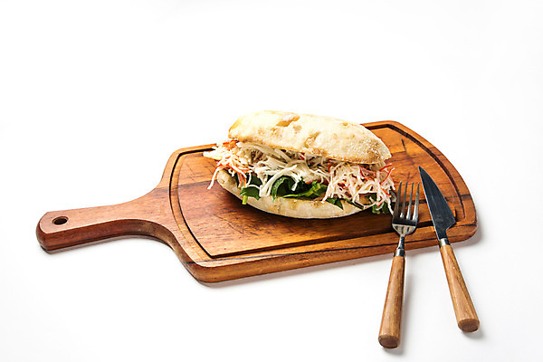 포토 JPG 스튜디오촬영 음식 포크 도마 서양음식 실내 샌드위치 사람없음 나이프 오브젝트 게살샌드위치 국내포토 식기 주방용품 내부 칼 파일형식