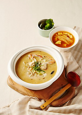 포토 JPG 스튜디오촬영 그릇 음식 도마 실내 사람없음 천 국자 국 짬뽕 일본음식 나가사키짬뽕 국내포토 식기 주방용품 내부 직물 파일형식