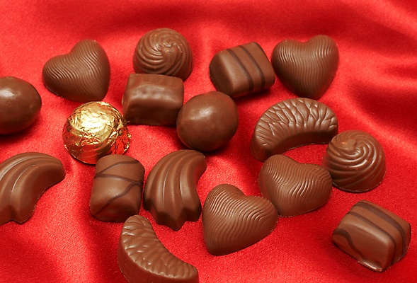 포토 JPG 해외이미지 음식 백그라운드 디저트 기념 발렌타인데이 사탕 선물 사랑 요리 사람없음 장식 빨간색 컬러풀 요식업 초콜릿 검은색 희망 여러개 기쁨 축하 대접 원형 달콤 작음 실크 모음 약혼 미니 많음 해외202004 해외포토 도형 감정 산업 컬러 다수 결혼 컨셉 데이이벤트 직물 맛 크기 약속 파일형식 이미지허브