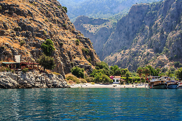 포토 JPG 해외이미지 식물 물결 바다 자연 휴가 산 풍경 사람없음 물 여름 파란색 햇빛 환경 계곡 맑음 봄 신선 만 액체 언덕 에코 생태계 웨이브 생물학 장면 칠면조 내추럴 생태학 해외202004 해외포토 자연요소 계절 교육 컬러 조류 날씨 태양 파일형식 이미지허브