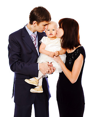 포토 JPG 해외이미지 백인 행복 아들 얼굴 어린이 2 장난 가족 엄마 남편 함께함 3 사랑 웃음 사람 정장 세명 흰색 자녀 아기 아내 그룹 아빠 긍정 걸음마 고립 돌봄 천진난만 표현성 해외202004 해외포토 서양인 옷 감정 컬러 컨셉 관계 모션 표정 신체부위 파일형식 이미지허브