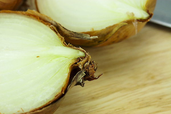 포토 JPG 해외이미지 백그라운드 가정 탁자 양파 요리 사람없음 목재 갈색 주방 흰색 칼 정상 자르기 오브젝트 고립 옛날 해외202004 해외포토 나무 컬러 가구 채소 재료 모션 파일형식 이미지허브