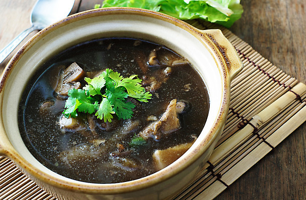 포토 JPG 해외이미지 전통 접시 아시아 문화 음식 백그라운드 채소 뼈 육류 돼지고기 요리 동양인 사람없음 식사 중국 수확 흰색 뜨거움 차 맛 수프 냄비 허브 동쪽 갈비뼈 점심식사 인기 해외202004 해외포토 식물 식기 나라 음료 컬러 컨셉 농업 식재료 인종 솥 방향 파일형식 이미지허브