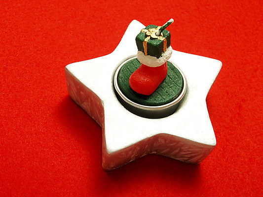 포토 JPG 해외이미지 전통 계절 별 전통문화 크리스마스장식 크리스마스 겨울 휴가 부츠 창조 사람없음 장식 빨간색 초록색 축제 식탁보 축하 도자기 우아함 오브젝트 만족 노엘 왁스 크리스마스이브 핸드메이드 해외202004 해외포토 자연요소 기념일 감정 문화 컬러 신발 컨셉 파일형식 이미지허브