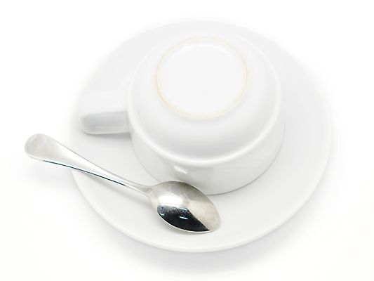 포토 JPG 해외이미지 접시 커피 음료 아침 티타임 사람없음 컵 숟가락 흰색 도자기 맛 아침식사 찻잔 컵받침 카푸치노 카페테리아 에스프레소 단절 카페인 해외202004 해외포토 주간 식기 컬러 컨셉 휴식 잔 수저 식사 받침대 파일형식 이미지허브