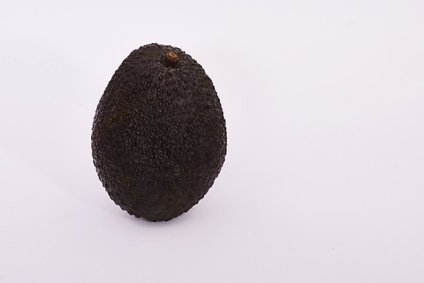 포토 JPG 해외이미지 음식 과일 재료 건강 사람없음 갈색 어둠 거친 달콤 맛 싱글 흰배경 날것 아보카도 내추럴 숙성 채식주의자 비건 해외202004 해외포토 컬러 백그라운드 컨셉 흰색 채식 파일형식 이미지허브