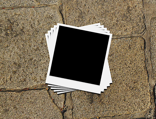 포토 JPG 해외이미지 프레임 사람없음 땅 폴라로이드사진 땅바닥 목업 해외202004 해외포토 바닥 폴라로이드 파일형식 이미지허브