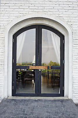 포토 JPG 해외이미지 아이콘 전통 식기 접시 디자인 산업 문화 음료 음식 여행 포크 컨셉 패턴 의자 회사 비즈니스 텍스트 창문 유리 요리 사람없음 야외 장식 갈색 라벨 문 식당 숟가락 요리사 카페 도시 바 클래식 우아함 수집 메뉴 신분 브랜딩 해외202004 해외포토 직업 컬러 가구 무늬 재질 프레임 수저 상점 파일형식 이미지허브