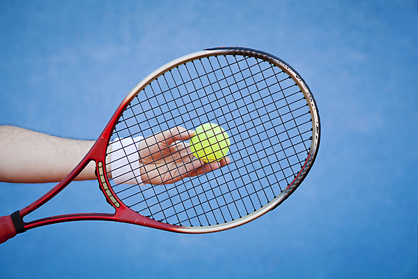 포토 JPG 해외이미지 직업 지구 선 스포츠 백그라운드 컨셉 공 놀이 서브 경기 취미 사람없음 야외 세트 운동 경쟁 장비 테니스 게임 라켓 그물 서비스 열정 먼지 점토 단절 법정 에이스 여의주 토너먼트 플레이어 해외202004 해외포토 감정 스포츠용품 건강 구기 파일형식 이미지허브