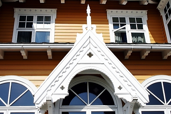 포토 JPG 해외이미지 나무 디자인 외관 꽃 문화 조각 건축양식 창문 교실 호텔 지붕 휴가 새로움 주택 잔디 사람없음 야외 건물 초록색 여름 문 계단 정원 흰색 시골 재산 고급 빌라 맨션 아치 조경 장면 단계 교외 진짜 스타일 해외202004 해외포토 식물 건축물 계절 교육 건축 컬러 컨셉 학교 숙소 금융 파일형식 이미지허브