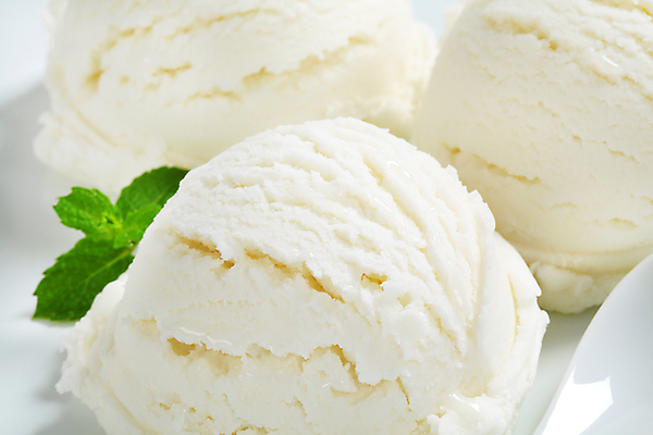 포토 JPG 해외이미지 음식 아이스크림 디저트 사람없음 냉동 흰색 대접 달콤 맛 레몬 민트 크림 묘사 코코넛 셔벗 젤라또 해외202004 해외포토 컬러 컨셉 과일 허브 파일형식 이미지허브