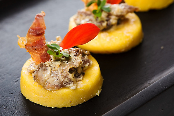 포토 JPG 해외이미지 음식 빵 크리스마스 다이어트 토마토 채소 탁자 휴가 치즈 새우 기념 샌드위치 건강 육류 돼지고기 어류 요리 사람없음 빨간색 파티 숟가락 식사 저녁식사 치킨 이탈리아 샐러드 흰색 신선 변화 맛 그릴 애피타이저 지중해 카나페 향신료 햄 토스트 로즈메리 점심식사 폭식 딜 뷔페 해외202004 해외포토 기념일 유럽 바다 컬러 가구 컨셉 식재료 주방용품 유제품 서양음식 수저 갑각류 이벤트 수중동물 허브 닭고기요리 향미료 파일형식 이미지허브