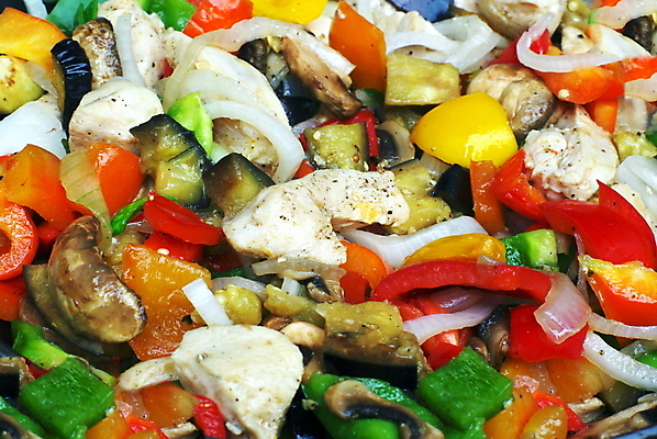 포토 JPG 해외이미지 백그라운드 채소 호박 양파 파프리카 육류 요리 사람없음 빨간색 주방 검은색 버섯 맛 채식주의자 해외202004 해외포토 컬러 컨셉 식재료 채식 파일형식 이미지허브