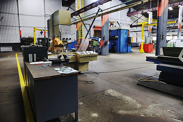 포토 JPG 해외이미지 산업 비즈니스 공장 실내 사람없음 기계 장비 해외202004 해외포토 공업 내부 파일형식 이미지허브