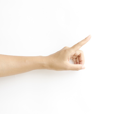 포토 JPG 해외이미지 손 실내 신체부위 가리킴 지목 해외202004 해외포토 사람 손짓 내부 파일형식 이미지허브