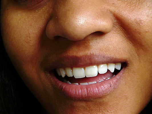 포토 JPG 해외이미지 행복 한명 미소 다인종 혼혈 해외202004 해외포토 1 감정 표정 사람 인종 다문화 파일형식 이미지허브