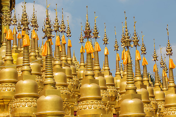 포토 JPG 해외이미지 아시아 종교 여행 불교 건축양식 태국 하늘 미술 사람없음 건물 장식 관광지 조각상 탑 사찰 역사 황금 고급 수도원 랜드마크 명승지 사리탑 옛날 해외202004 해외포토 건축물 건축 나라 컨셉 종교건축 문화예술 풍경 조형물 파일형식 이미지허브