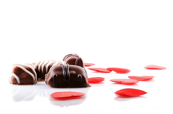 포토 JPG 해외이미지 모양 음식 조각 백그라운드 크리스마스 2 패턴 추상 디저트 발렌타인데이 사탕 선물 사랑 이벤트 사람없음 장식 갈색 초콜릿 검은색 어둠 기쁨 우유 흰색 하트 달콤 맛 유혹 설탕 배열 먹기 심볼 묘사 질감 칼로리 코코아 중독 고립 카카오 해로움 해외202004 해외포토 기념일 감정 음료 컬러 컨셉 무늬 모션 데이이벤트 유제품 파일형식 이미지허브