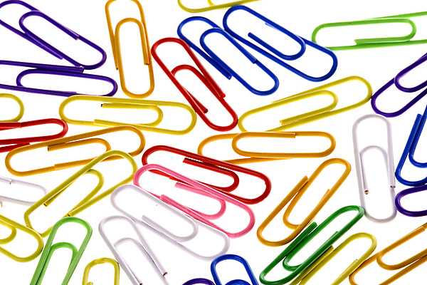 포토 JPG 해외이미지 종이 컨셉 비즈니스 문구용품 사람없음 사무실 금속 닫기 은색 오브젝트 준비 파일 클립 고립 공급 해외202004 해외포토 컬러 모션 재질 파일형식 이미지허브