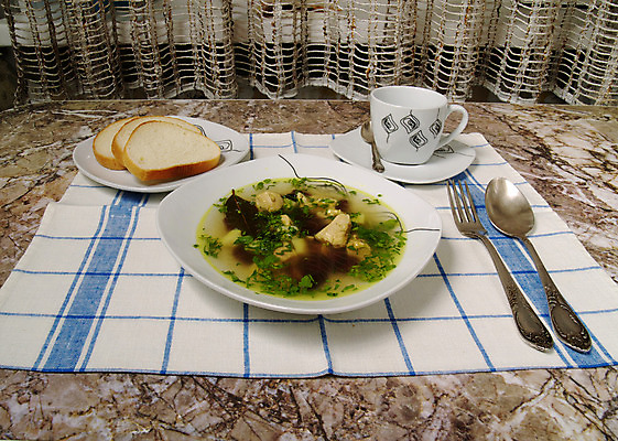 포토 JPG 해외이미지 식기 접시 음식 빵 탁자 건강 육류 사람없음 숟가락 식사 저녁식사 치킨 사발 수프 먹기 배고픔 오브젝트 준비 상쾌 장면 점심식사 해외202004 해외포토 감정 가구 식재료 모션 수저 사기그릇 닭고기요리 파일형식 이미지허브