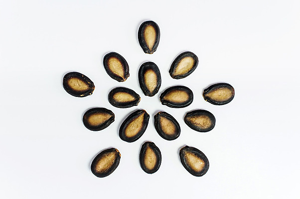 포토 JPG 해외이미지 모양 식물 라이프스타일 계절 음식 백그라운드 농업 다이어트 재료 자연 수박 건조 건강 요리 씨앗 사람없음 정원 검은색 코트 수확 성장 껍질 신선 작음 굽기 먹기 묘사 질감 알맹이 날것 고립 짠맛 해외202004 해외포토 산업 컬러 과일 모션 생활 외투 맛 크기 구이 생태계 파일형식 이미지허브