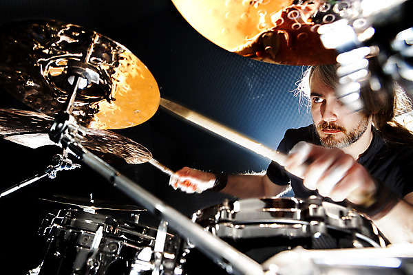 포토 JPG 해외이미지 음악 백그라운드 수업 한명 이벤트 빛 파티 축제 소리 콘서트 공연 음악가 장비 무대 기구 악단 그룹 야간 드럼 쇼 토막 재즈 드러머 리듬 뮤지컬 팝 생존 성인남자만 유흥 해외202004 해외포토 자연요소 직업 1 교육 문화예술 타악기 사람 남자만 성인만 파일형식 이미지허브