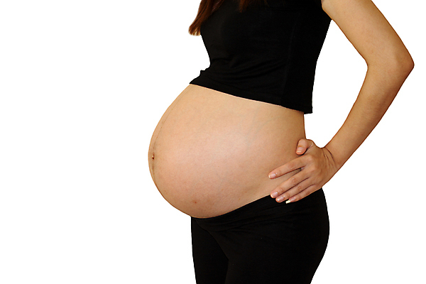 포토 JPG 해외이미지 엄마 사람 사람없음 소파 임산부 임신 흰색 아기 고립 해외202004 해외포토 컬러 의자 가족 파일형식 이미지허브