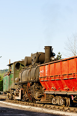 포토 JPG 해외이미지 외관 유럽 교통시설 사람없음 야외 동유럽 보스니아 해외202004 해외포토 나라 교통 시설 파일형식 이미지허브