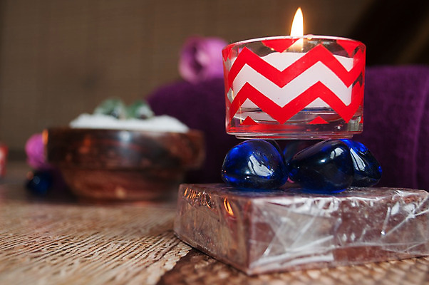 포토 JPG 해외이미지 바다 자연 휴식 건강 그림자 사람없음 치료 수건 약 상점 스파 신선 마사지 사발 선택 상품 소중 순수 피부관리 휴양지 향기 소금 비누 내추럴 해외202004 해외포토 컨셉 의학 위생용품 뷰티 장소 사기그릇 생태계 냄새 파일형식 이미지허브