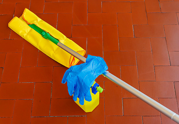 포토 JPG 해외이미지 장갑 가사 바닥 손잡이 사람없음 빨간색 초록색 노란색 회색 공구 업무 빨래 주부 먼지 분무기 광택 청소부 대걸레 해외202004 해외포토 직업 잡화 컬러 도구 작업 청소도구 파일형식 이미지허브