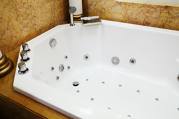 포토 JPG 해외이미지 라이프스타일 디자인 벽 호텔 조명 아파트 주택 실내 건강 사람없음 내부 가로 갈색 스파 목욕 장비 욕실 흰색 램프 기둥 플랫 고급 우아함 씻기 청소 타일 싱크대 수도꼭지 화장실 돌봄 변기통 샤워실 위생관리 해외202004 해외포토 건축 컬러 컨셉 모션 숙소 관리 건물 생활 청결 개수대 샤워시설 파일형식 이미지허브