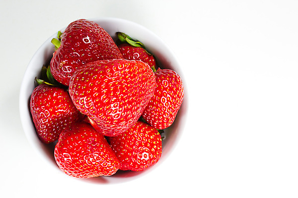 포토 JPG 해외이미지 열매 다이어트 딸기 건강 식이요법 사람없음 빨간색 흰색 신선 해외202004 해외포토 식물 컬러 과일 파일형식 이미지허브